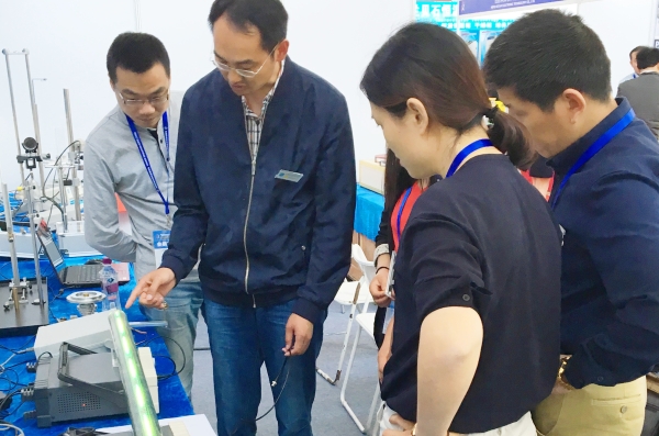 实验实训部组织教师赴沈阳参加第49届全国高教仪器设备展示会